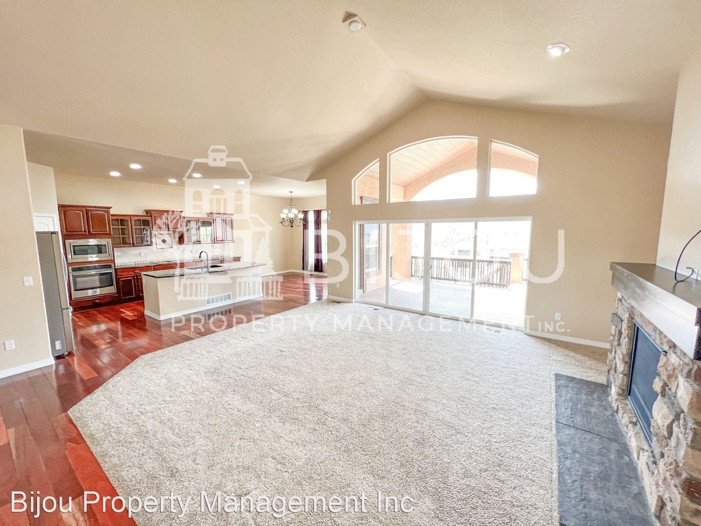 16028 Denver Pacific Dr - Photo 19