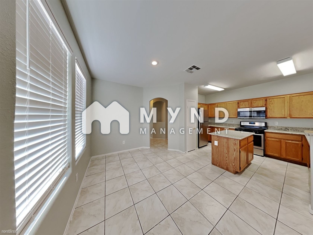 2500 Birds Nest Cactus Ct - Photo 5