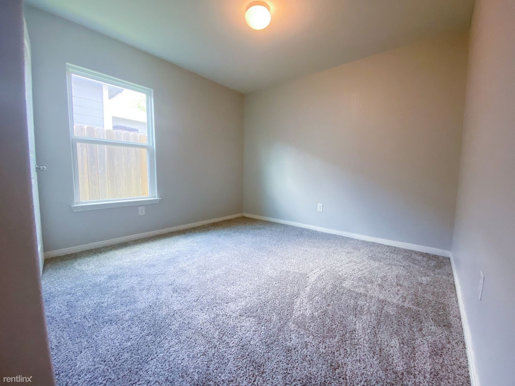 3431 Southton View - Photo 15