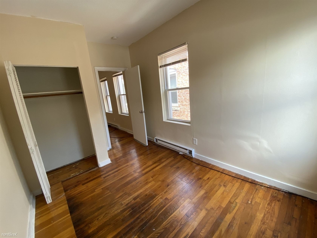 888 Huntington Ave Apt 8 - Photo 2