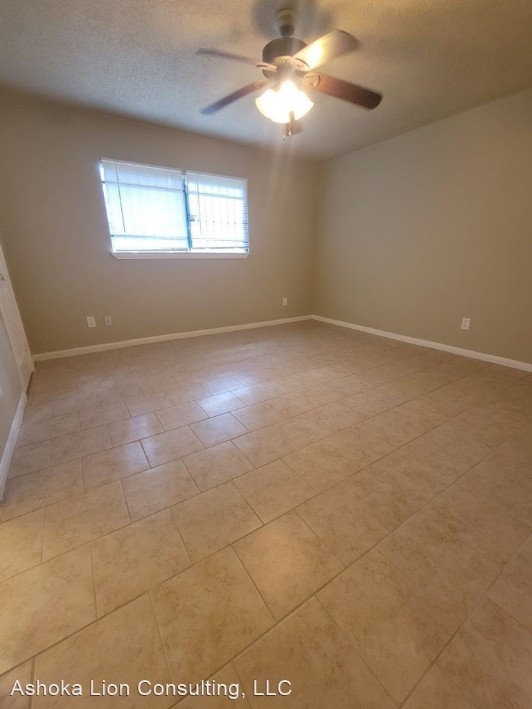 8714 Valley Song Dr - Photo 1