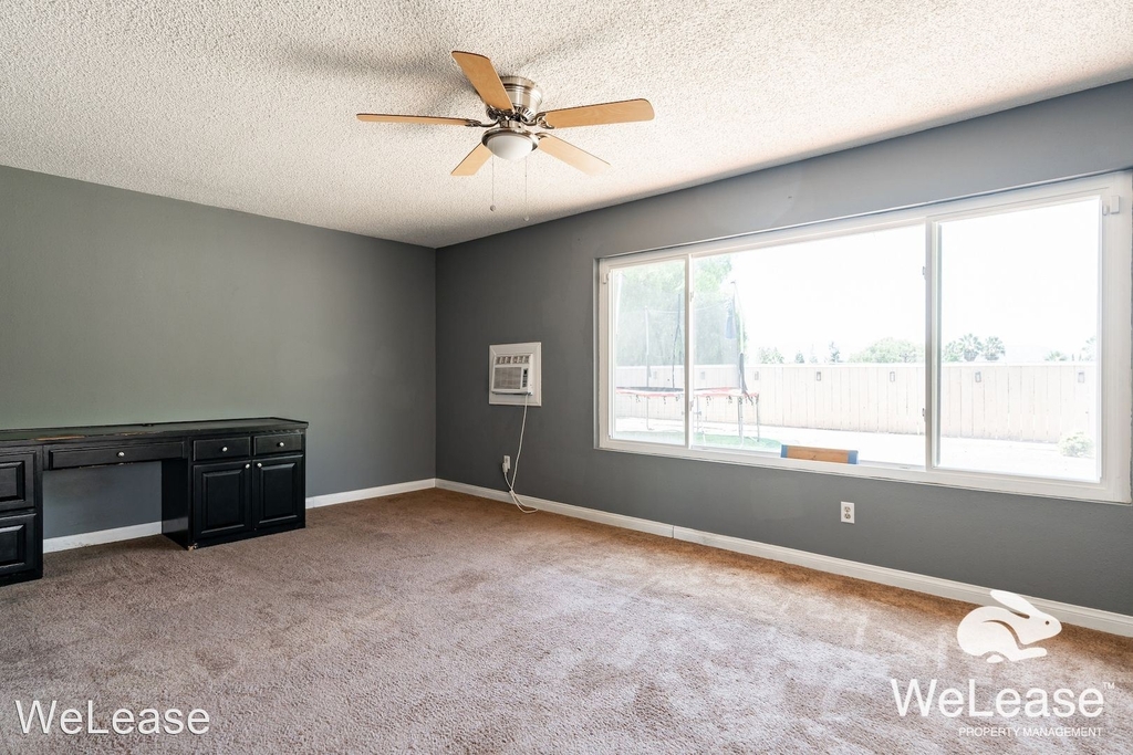 9610 W. Hartland Circle - Photo 4