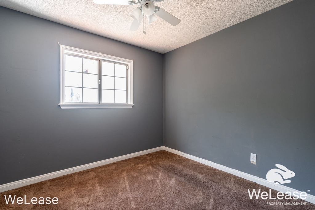 9610 W. Hartland Circle - Photo 11