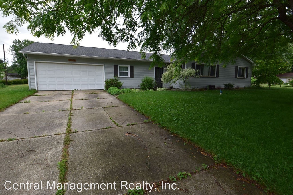 52560 Brighton Park - Photo 1