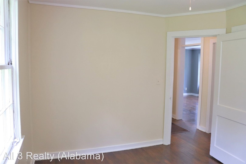 2023 Windsor Avenue - Photo 27