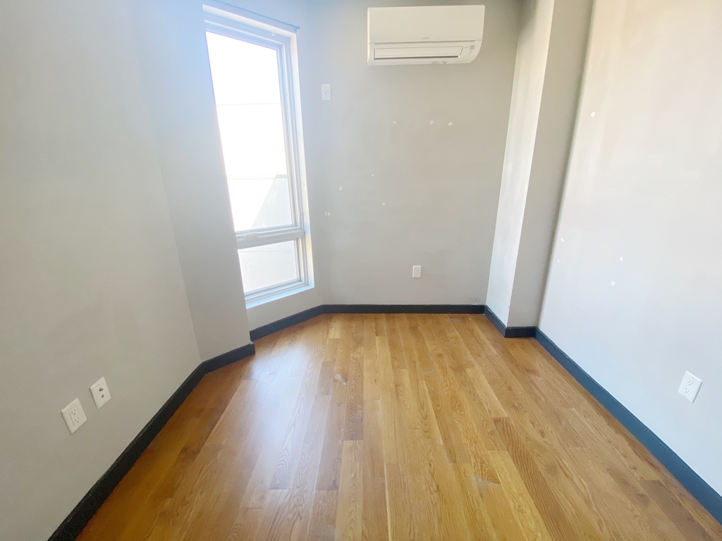 1157 Myrtle Avenue - Photo 5