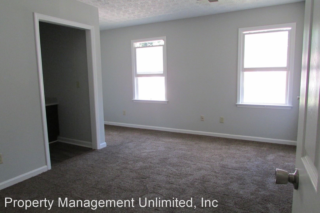 1132 Booth Court - Photo 12