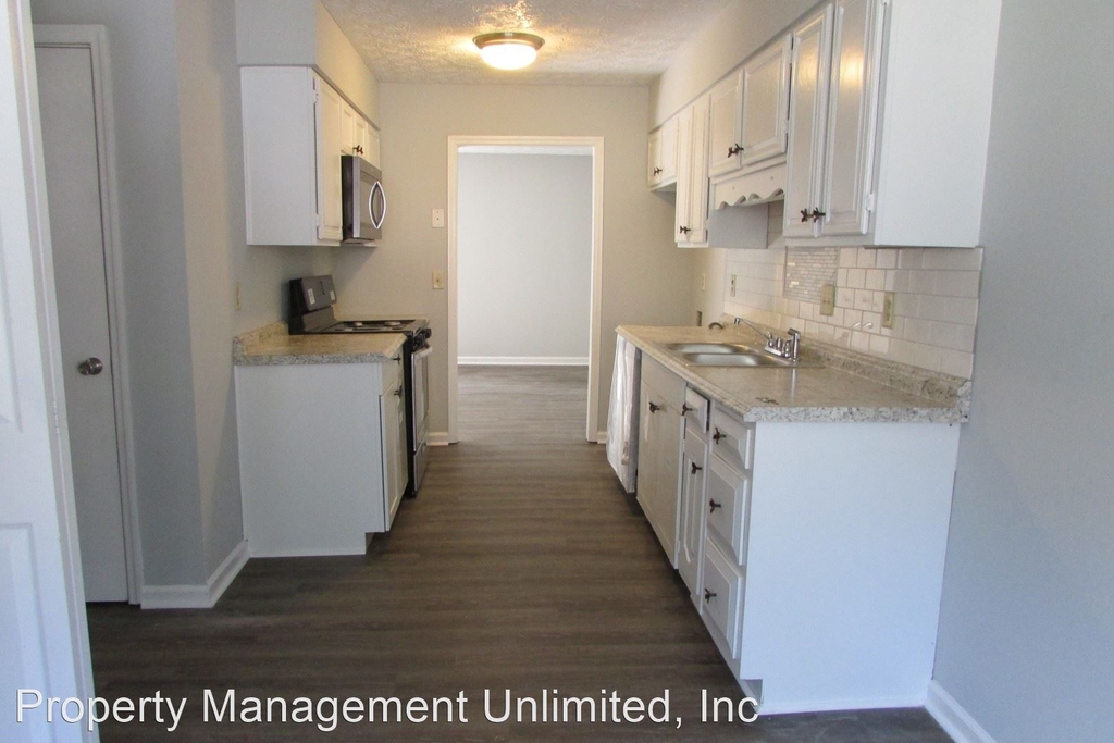 1132 Booth Court - Photo 2