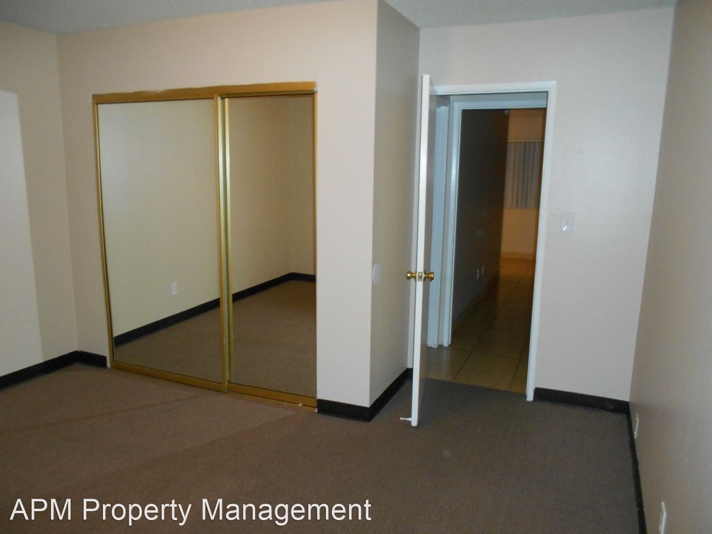 401 N. Idaho Street - Photo 2