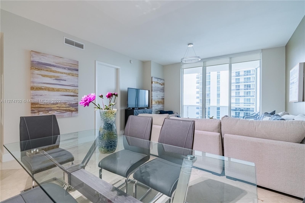 16001 Collins Ave - Photo 8