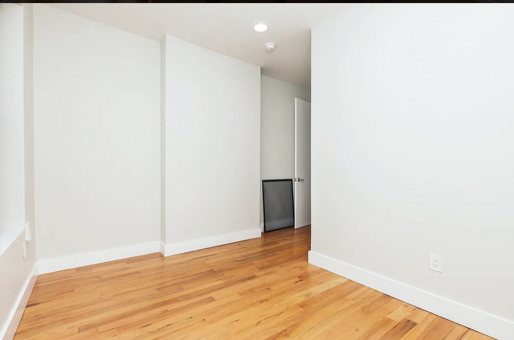 1715 Greene Avenue, Ridgewood  - Photo 3