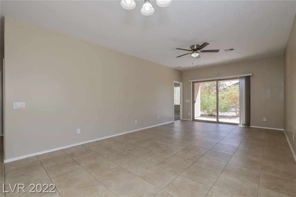 6065 Corbin Avenue - Photo 3