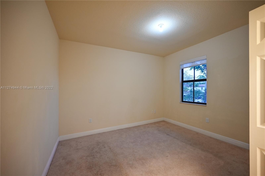 8868 Nw 101st Pl - Photo 21