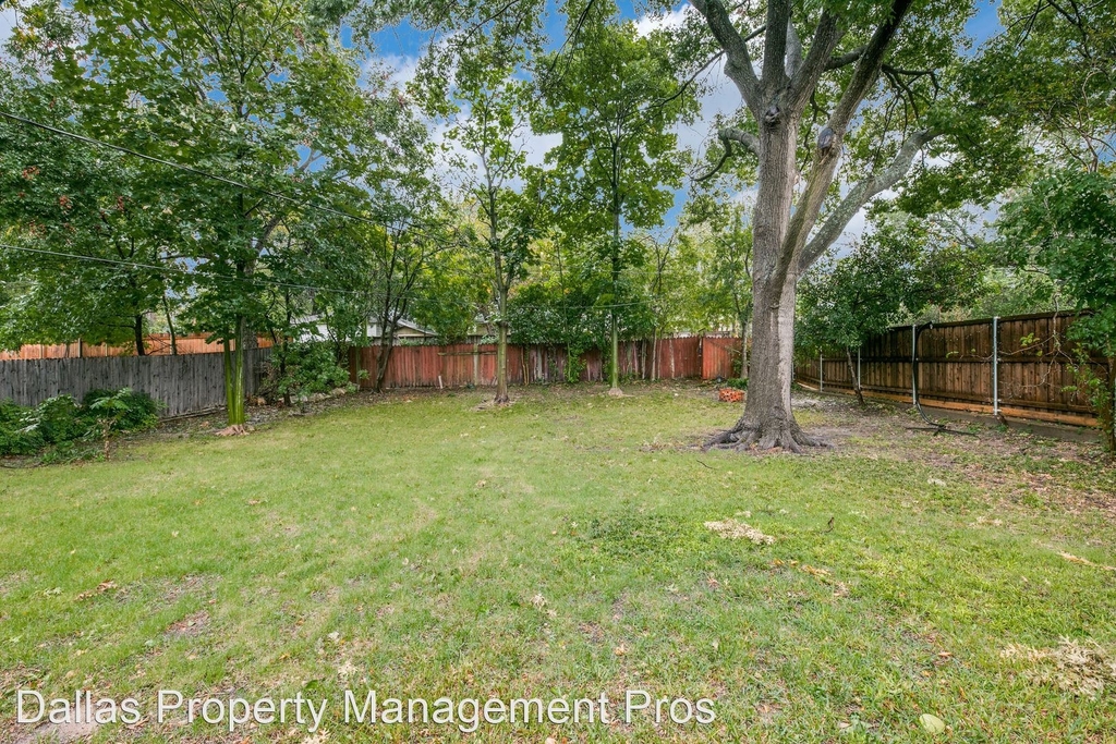 8120 Hunnicut Rd - Photo 23