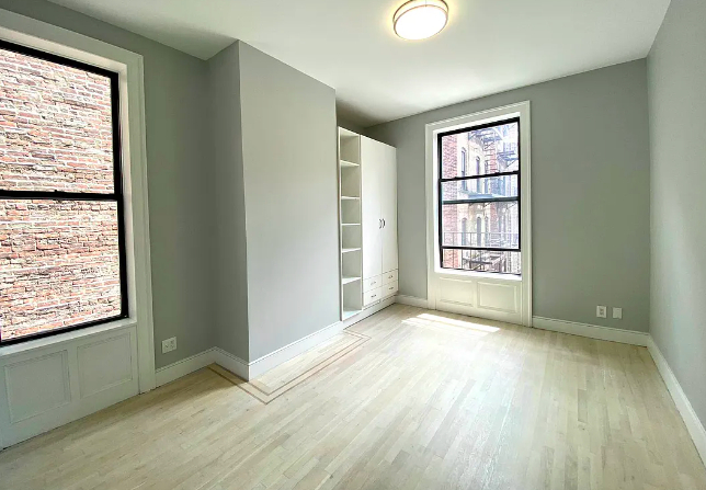 208 West 83rd Street - Photo 10