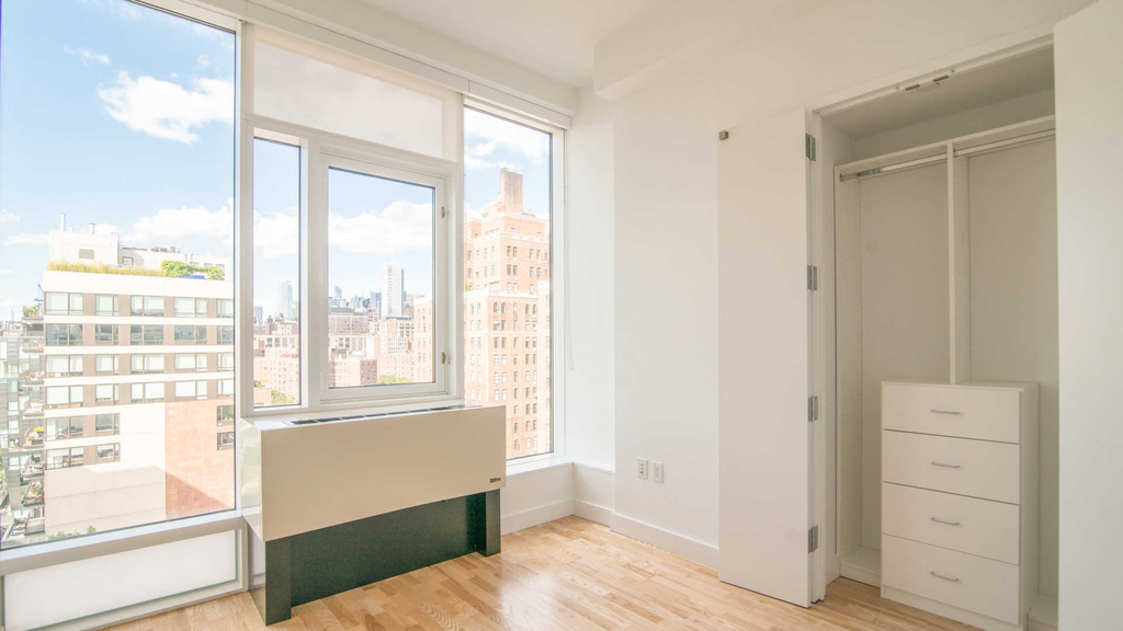 500 West 23rd Street - Photo 16