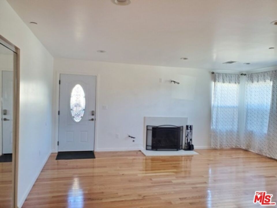 11333 Utopia Ave - Photo 3