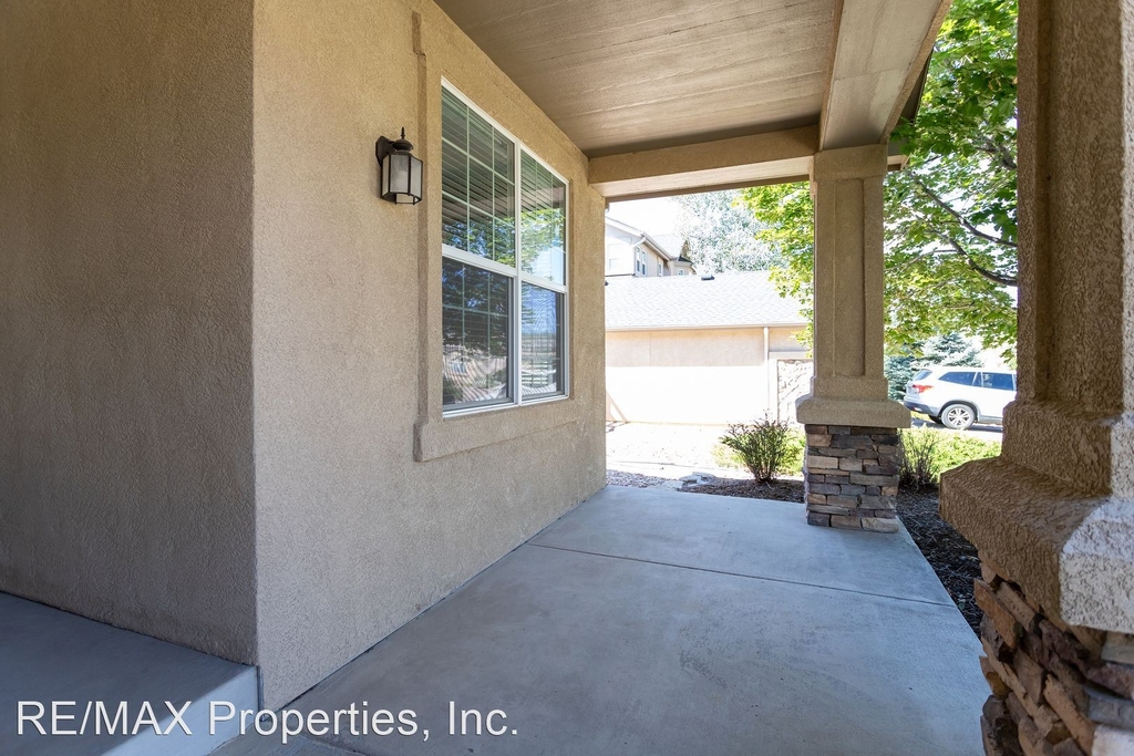 2085 Coldstone Way - Photo 3