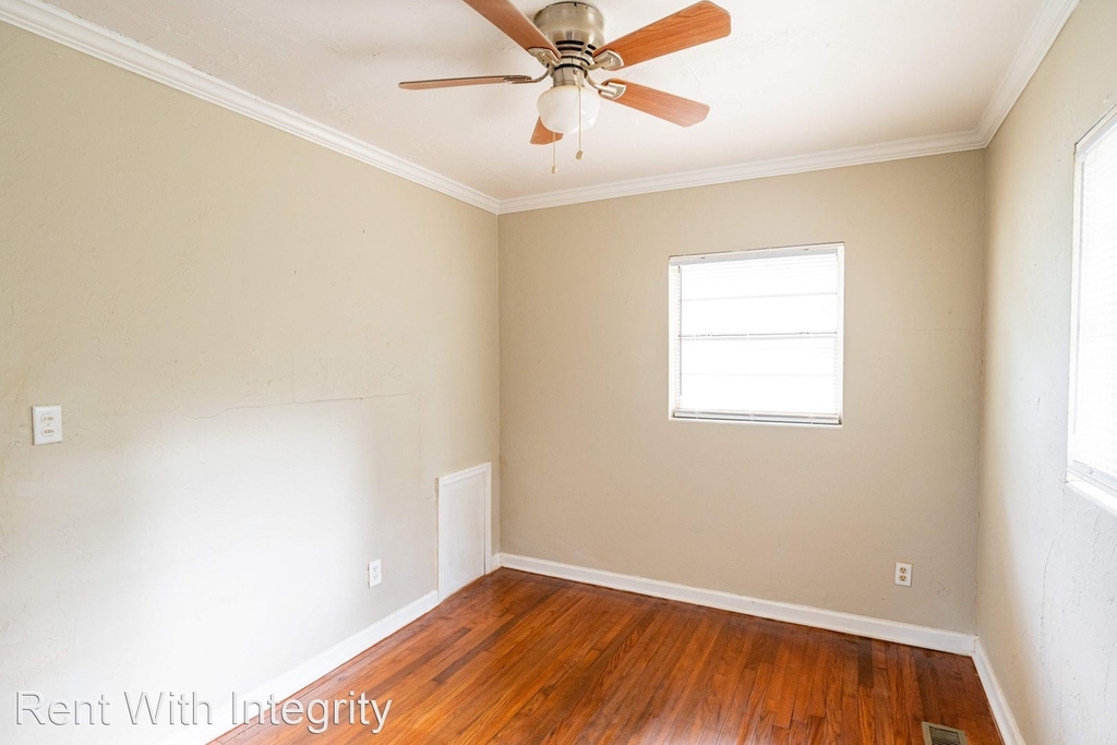 1341 Charlotte Street - Photo 18