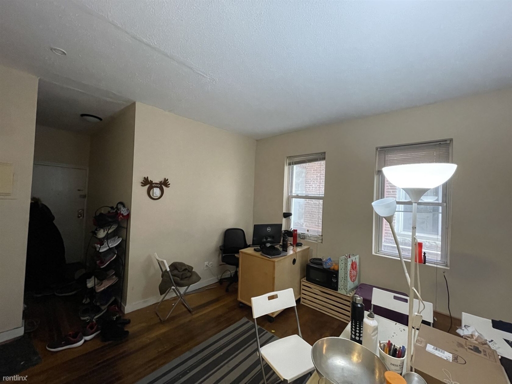 892 Huntington Ave Apt 4 - Photo 4