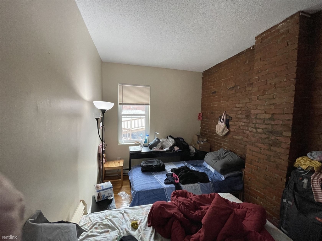 892 Huntington Ave Apt 4 - Photo 5