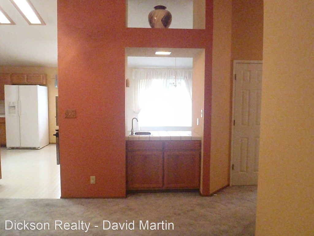 4506 Trenton Court - Photo 2