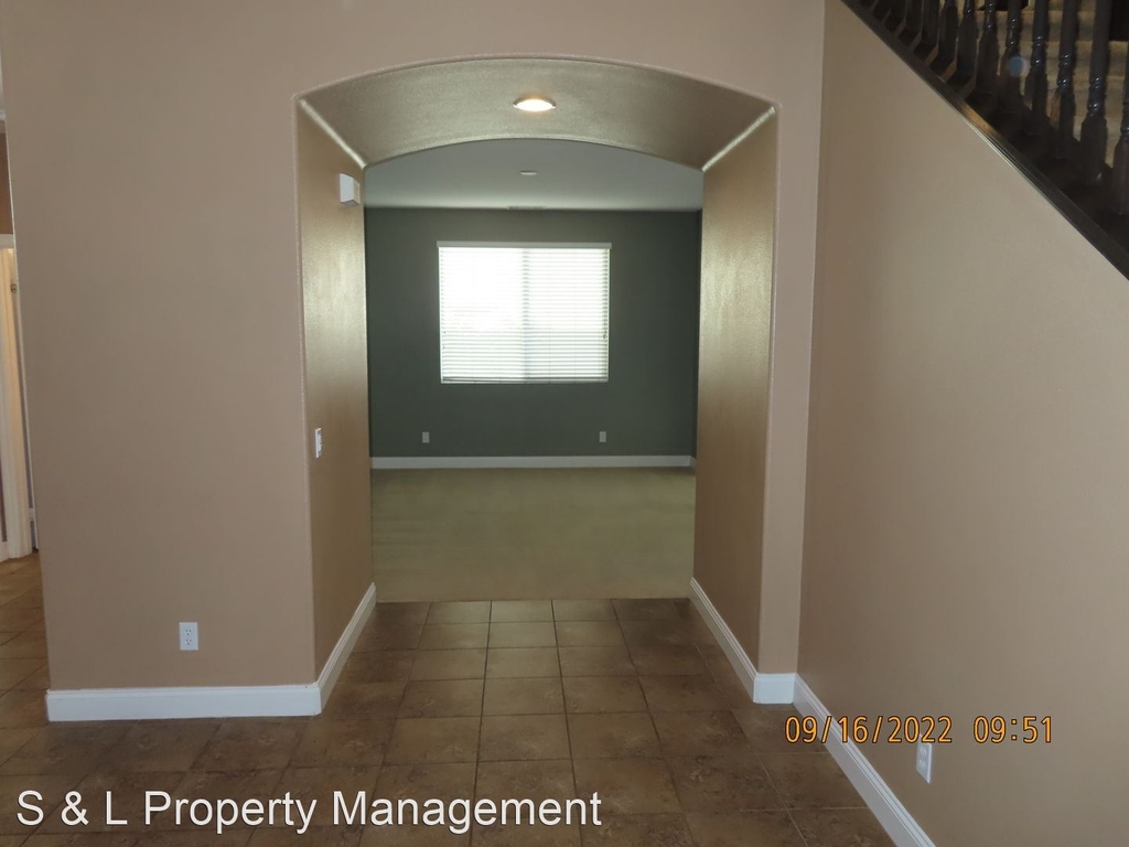 29420 Preston Place - Photo 9