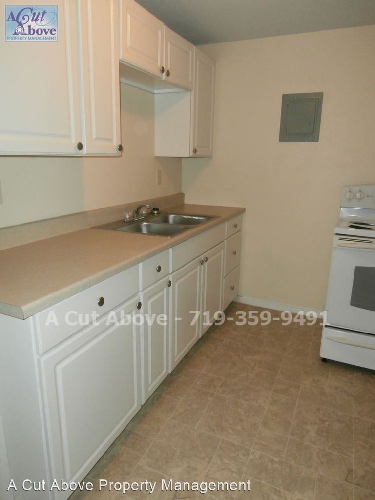 3002-3004 N. Arcadia Street - Photo 3