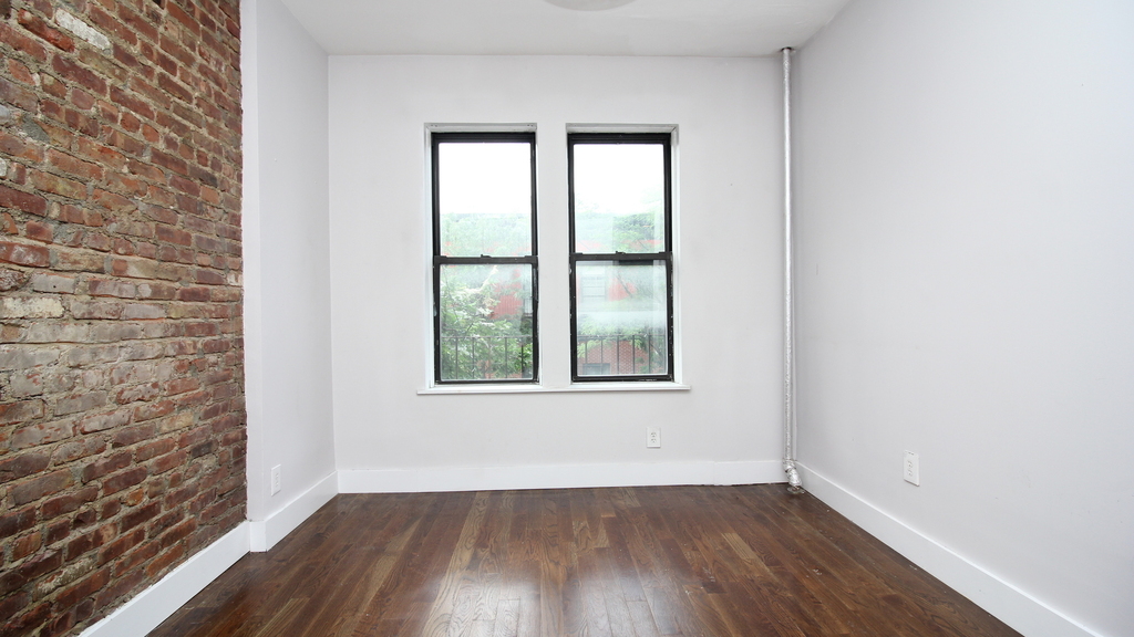 272 Grand Street #5 - Photo 6