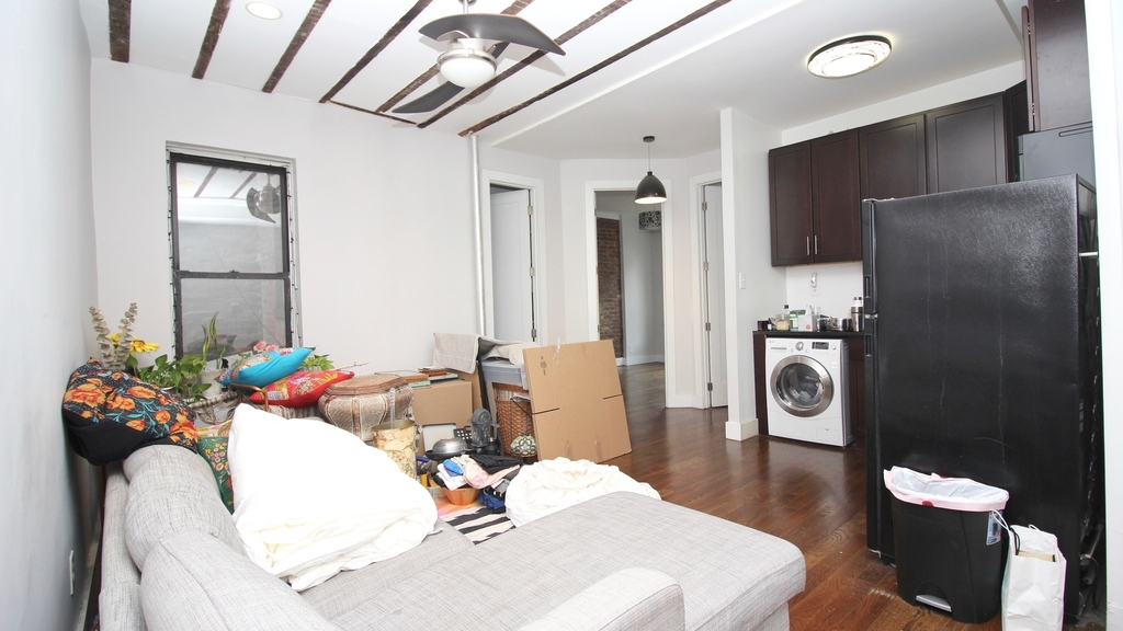 272 Grand Street #5 - Photo 7