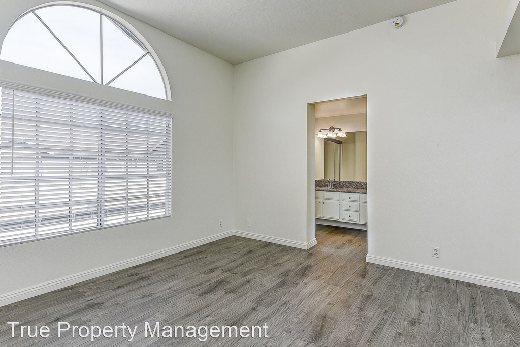 10401 Garden Grove Blvd Unit #35 - Photo 4