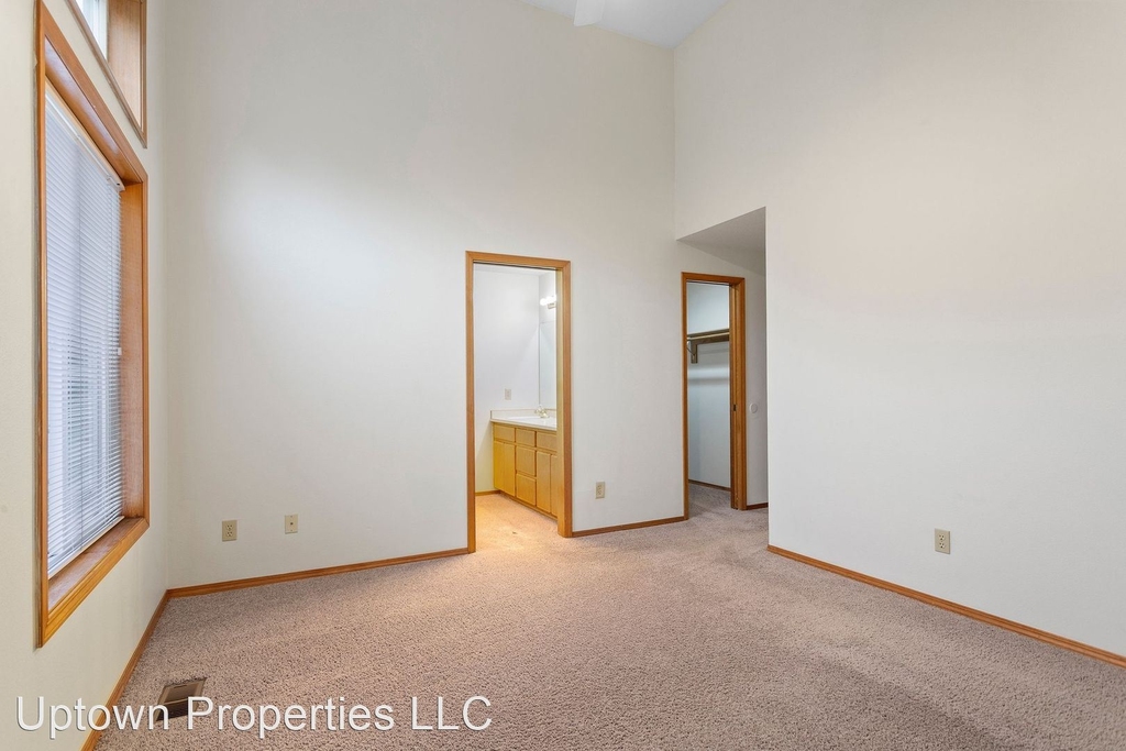 12759 Sw Morning Hill Ct - Photo 16