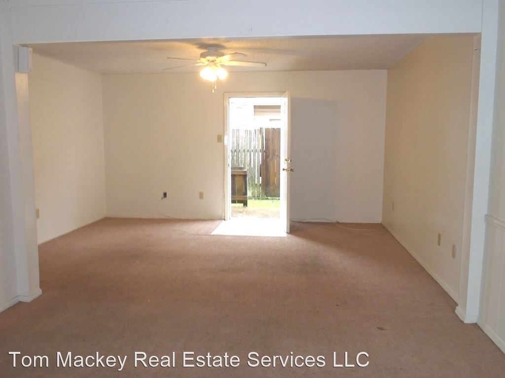 14607 Forest Grove Ave. - Photo 1