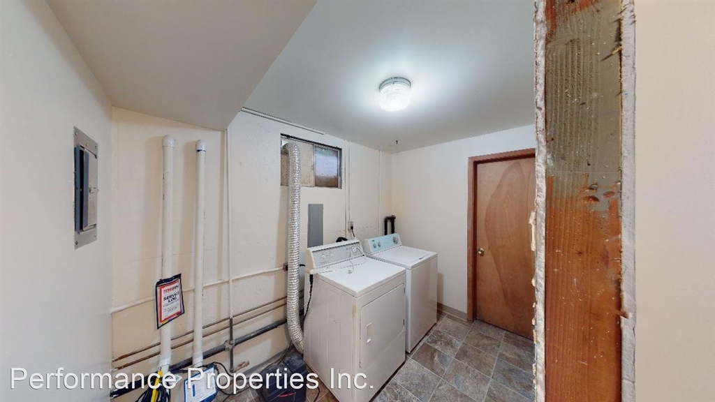 1318 Pine Street - Photo 14