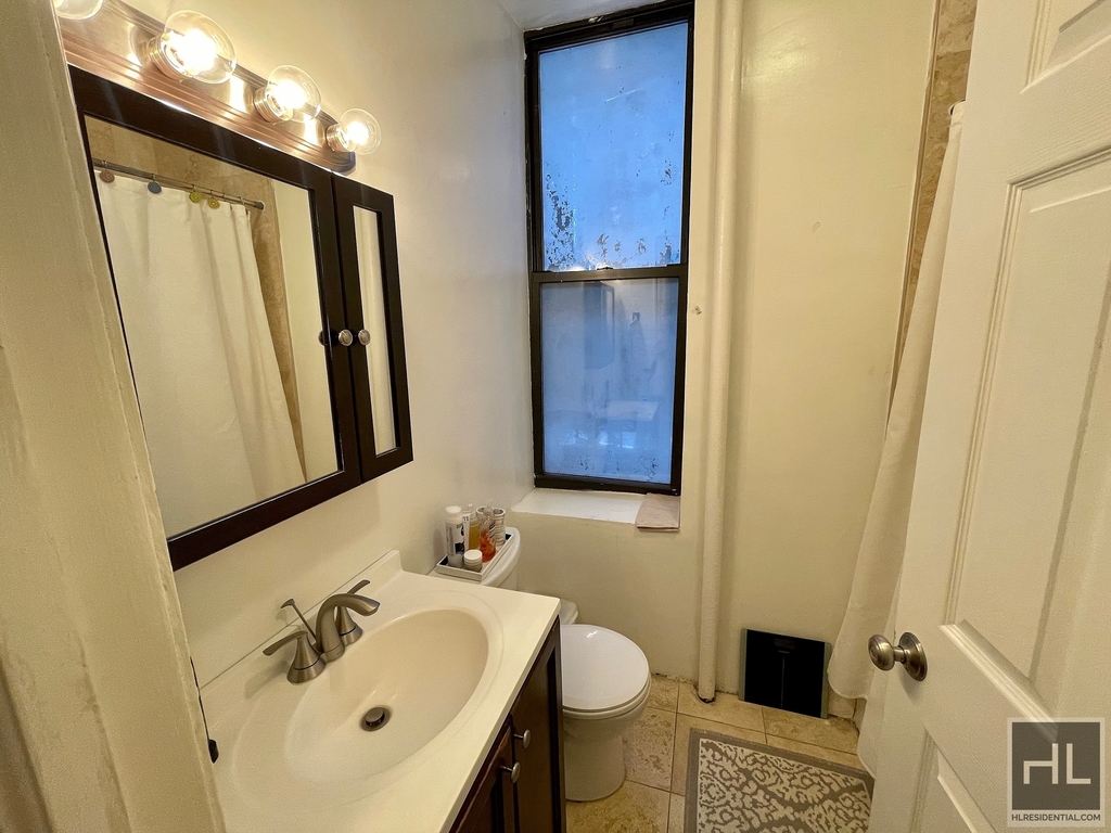 104 West 83 Street - Photo 5