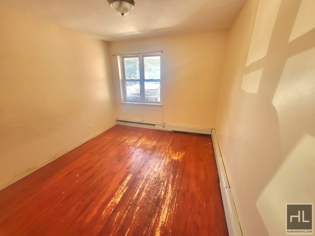 1205 East 66 Street - Photo 6