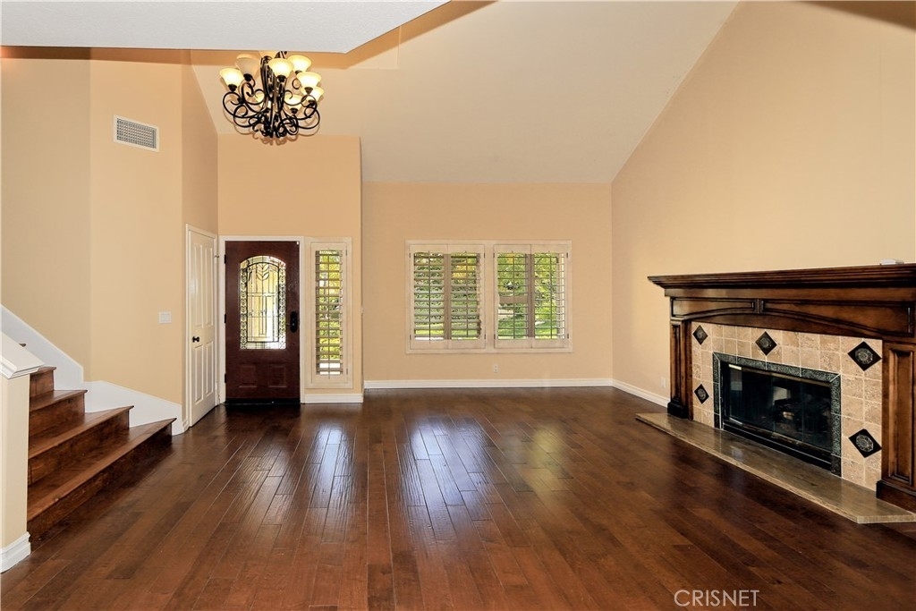 5567 Spring Hill Court - Photo 2