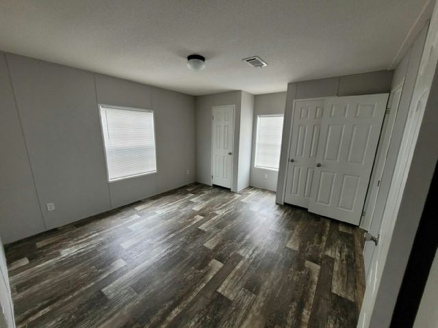 1768 Sunburst Dr - Photo 4