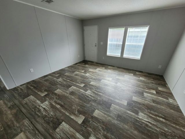 1768 Sunburst Dr - Photo 2