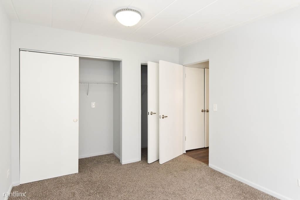 6007 N. Kenmore, Unit 201 - Photo 14