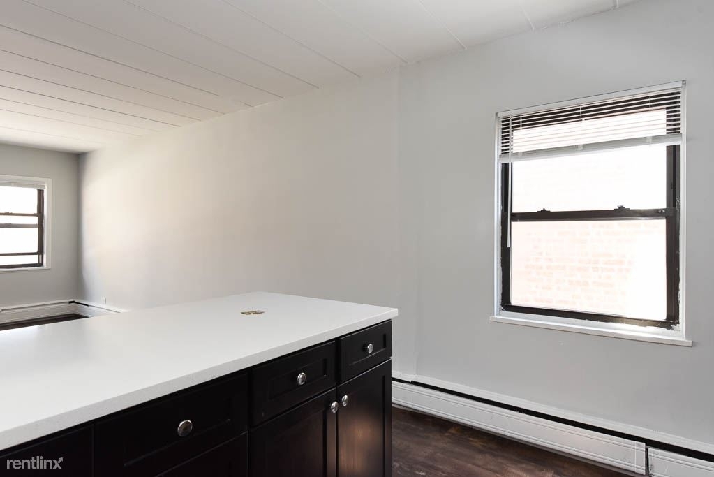 6007 N. Kenmore, Unit 401 - Photo 6