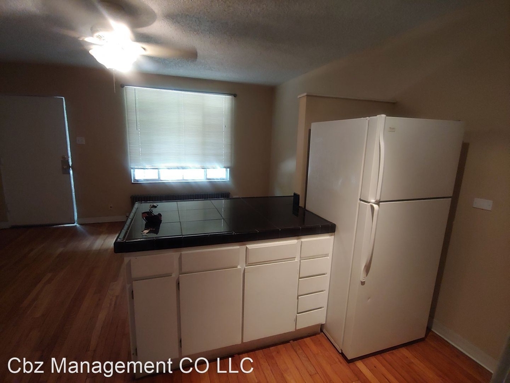 1399 Vine St. - Photo 3