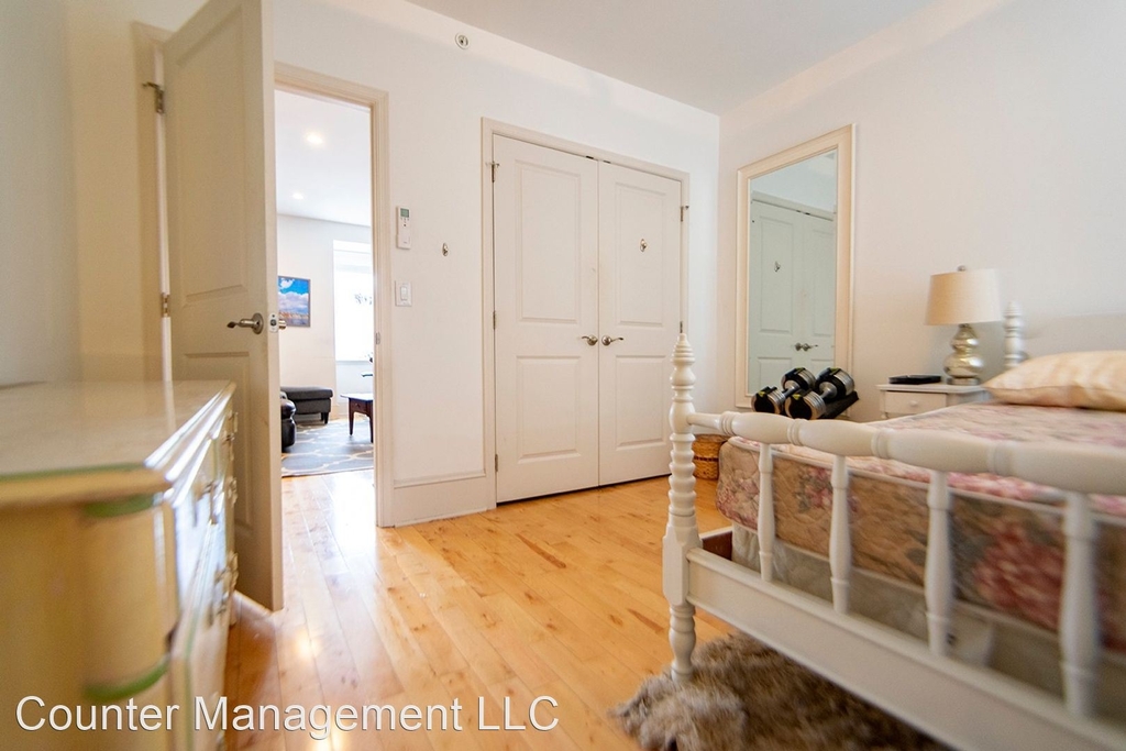 1310 Spruce Street - Photo 4