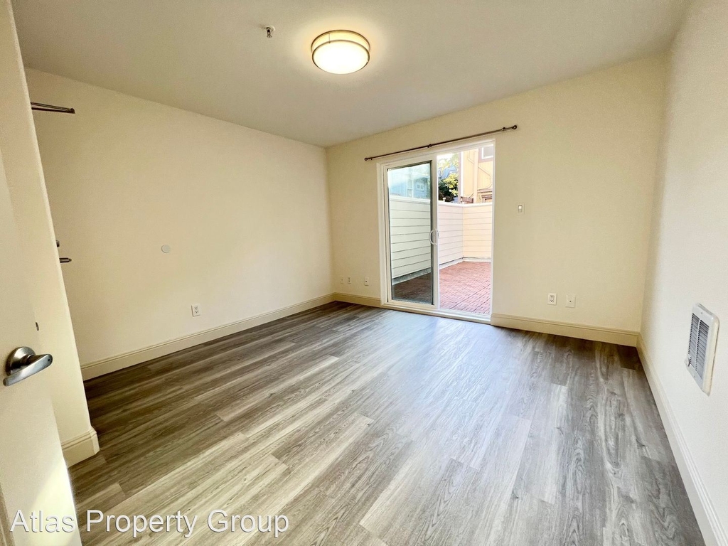 3165 Mission St, - Photo 6