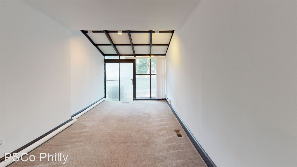 3823 Spring Garden Street - Photo 4