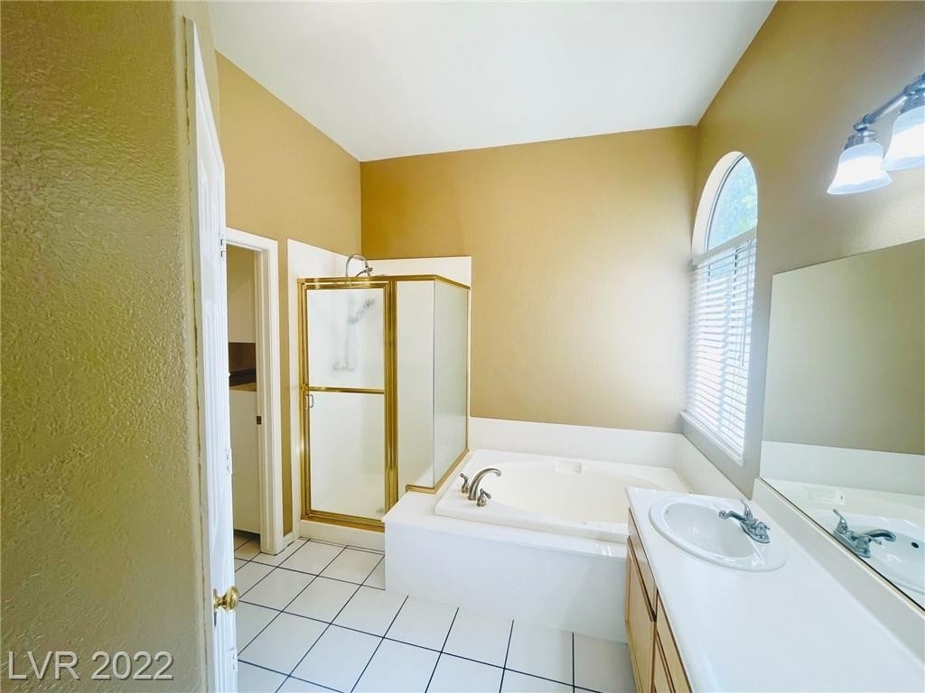 2277 Pine Forest Court - Photo 16