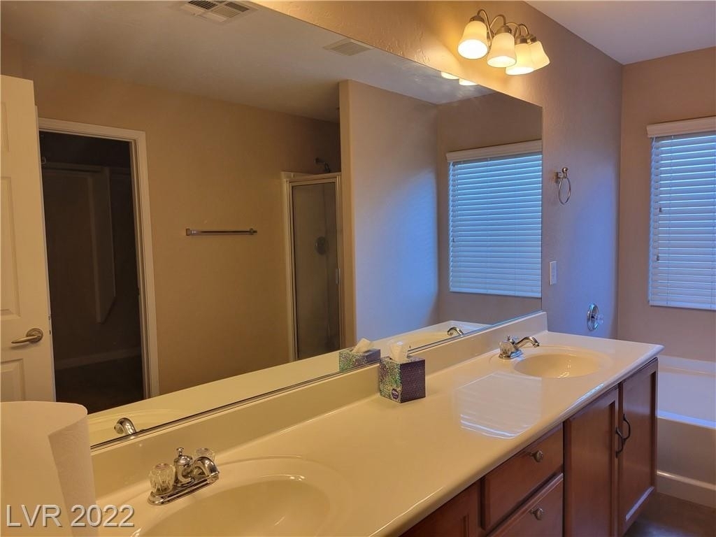 11821 Alava Avenue - Photo 34