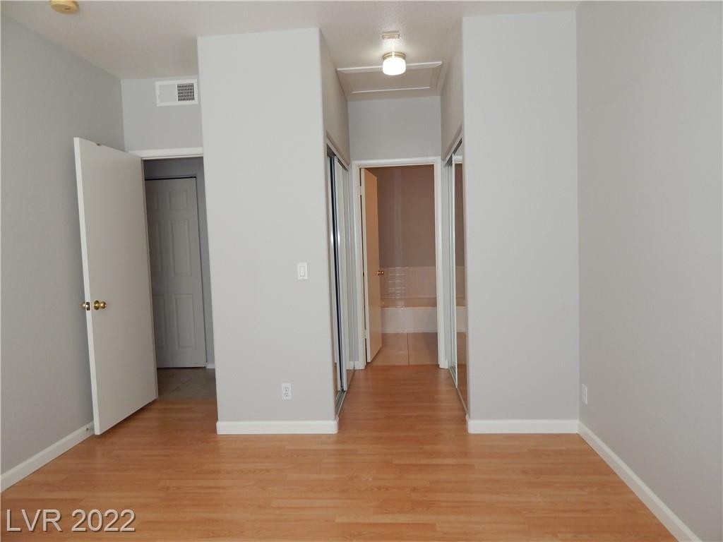 2201 Ramsgate Drive - Photo 11