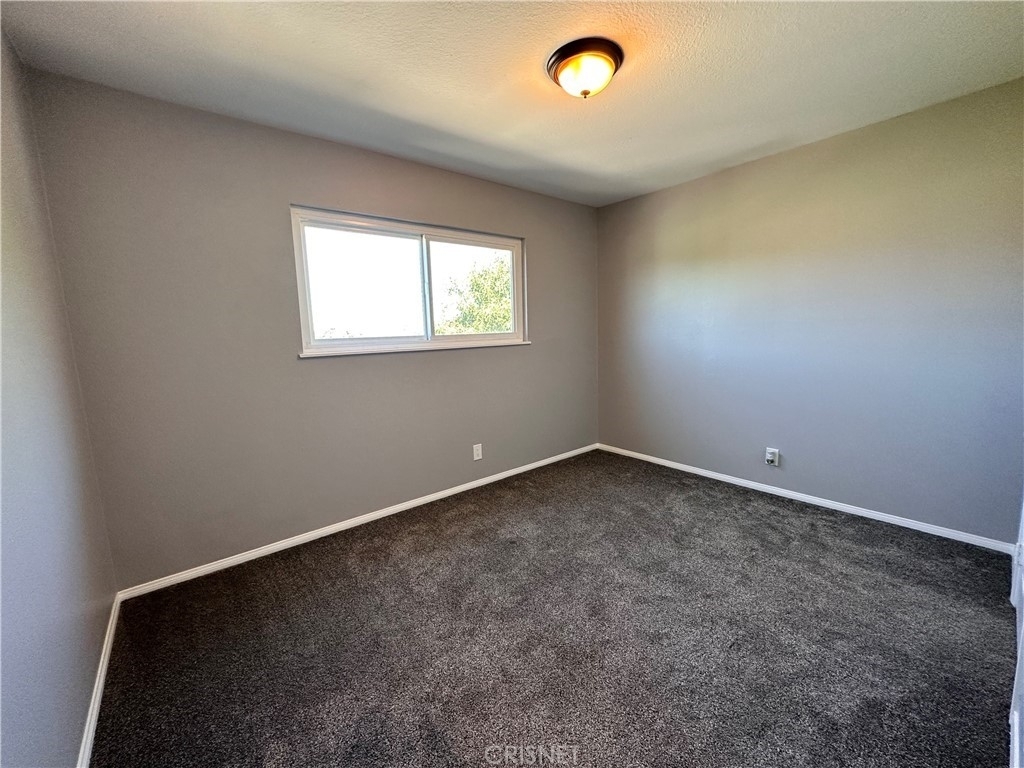 1261 Harold Avenue - Photo 12