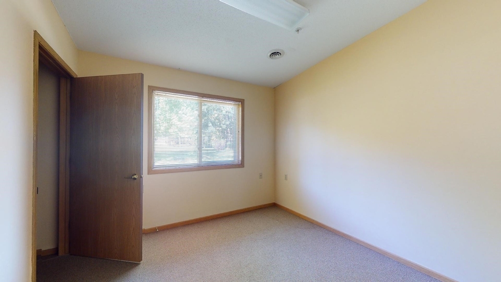 1204 Weston Avenue - Photo 34